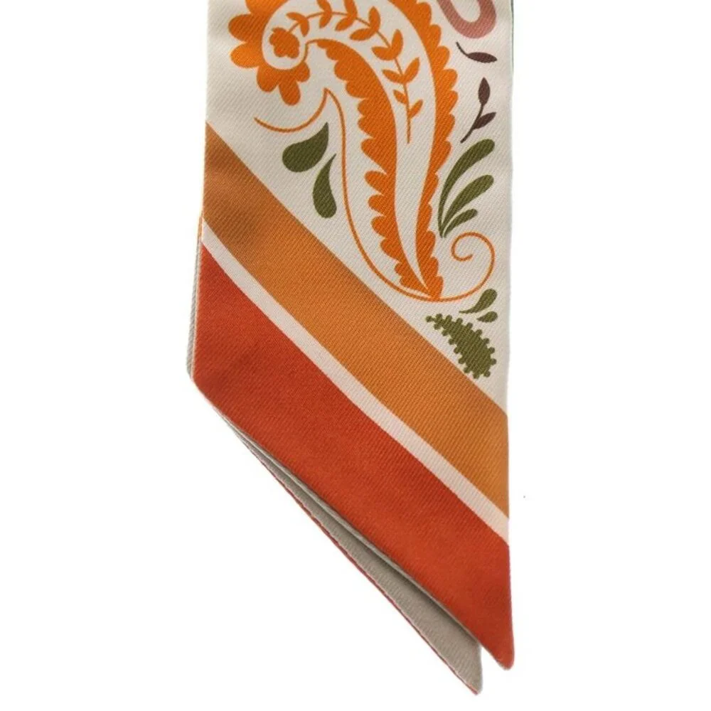 Hermes Twilly Guepards Bandana Blanc Orange Cuisine Silk Scarf - Picture 3 of 6